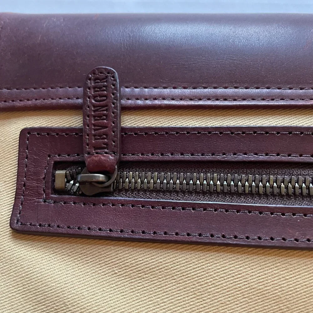 NWOT Levenger Vintage Canvas & Leather 15